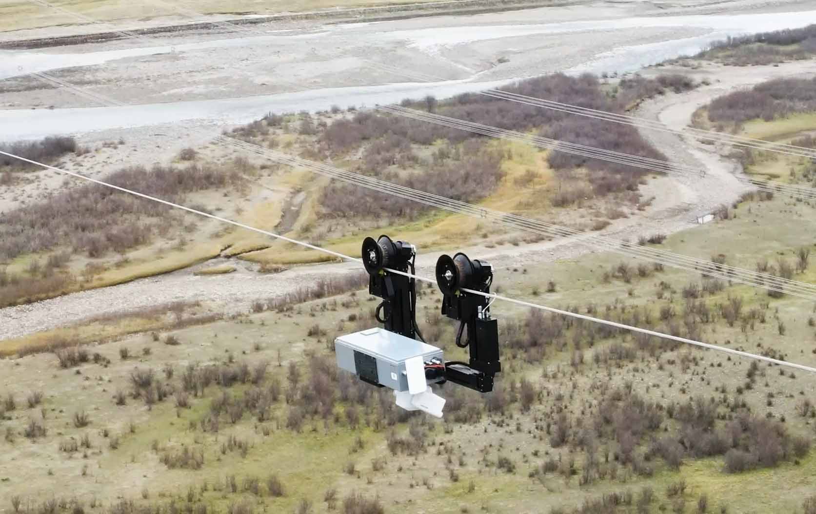 Power Line Inspection Robot